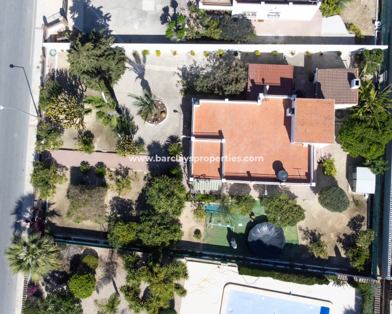 Wederverkoop - Vrijstaande Villa - Urb. El Oasis - La Marina