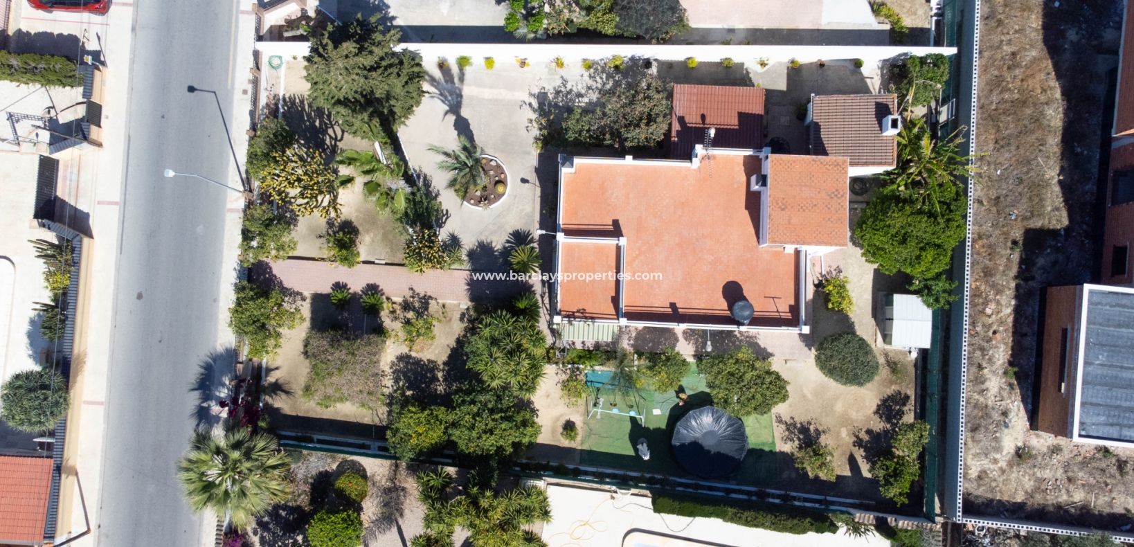 Wederverkoop - Vrijstaande Villa - Urb. El Oasis - La Marina