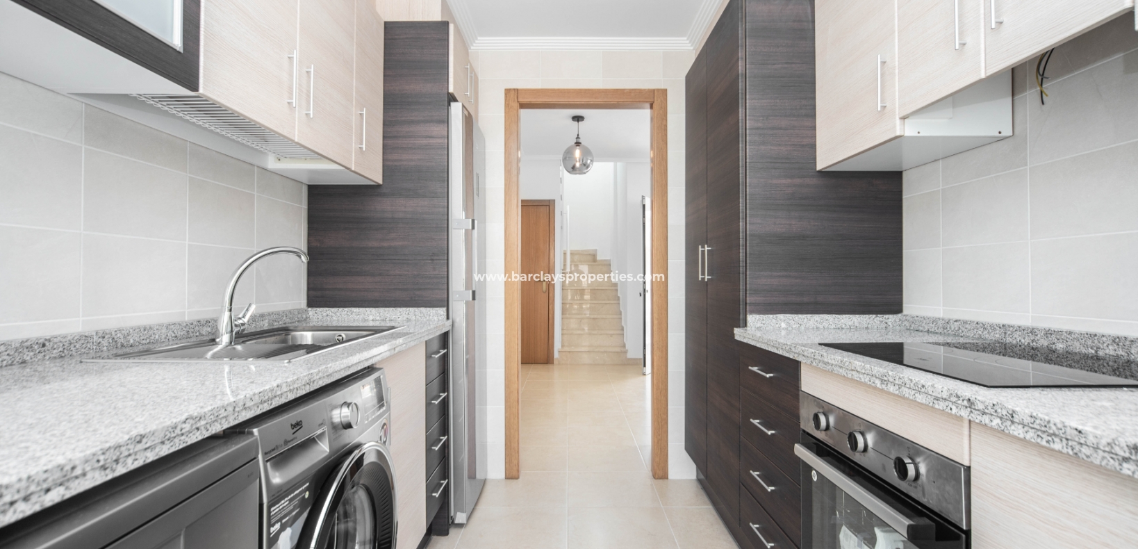 Wederverkoop - Vrijstaande Villa - Urb. El Oasis - La Marina