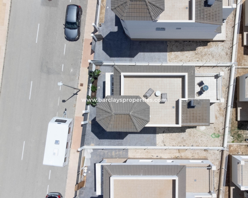 Wederverkoop - Vrijstaande Villa - Urb. El Oasis - La Marina