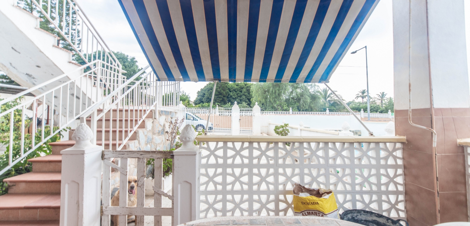 Wederverkoop - Vrijstaande Villa - Urb. El Oasis - La Marina