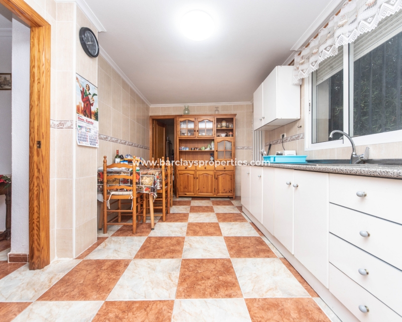 Wederverkoop - Vrijstaande Villa - Urb. El Oasis - La Marina