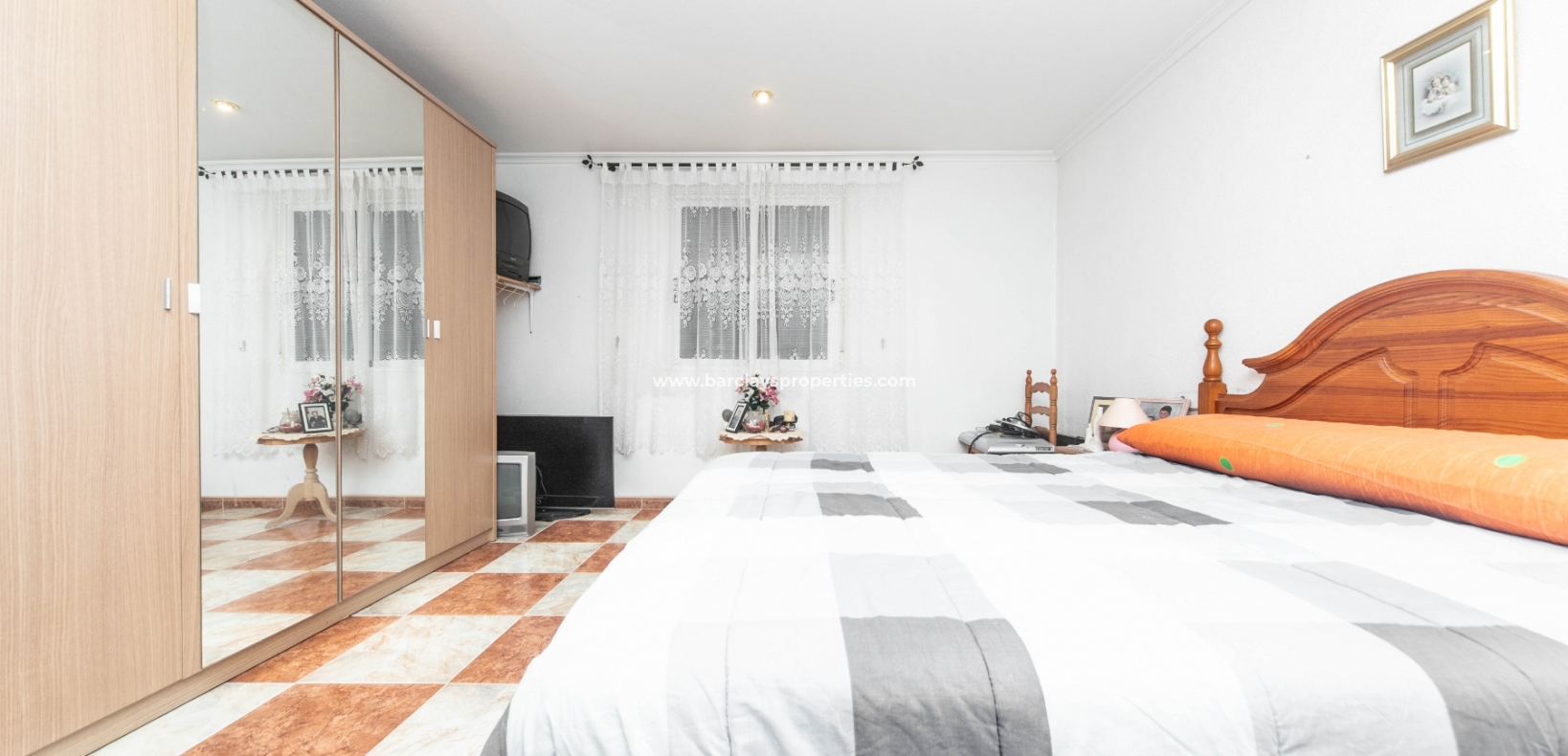 Wederverkoop - Vrijstaande Villa - Urb. El Oasis - La Marina