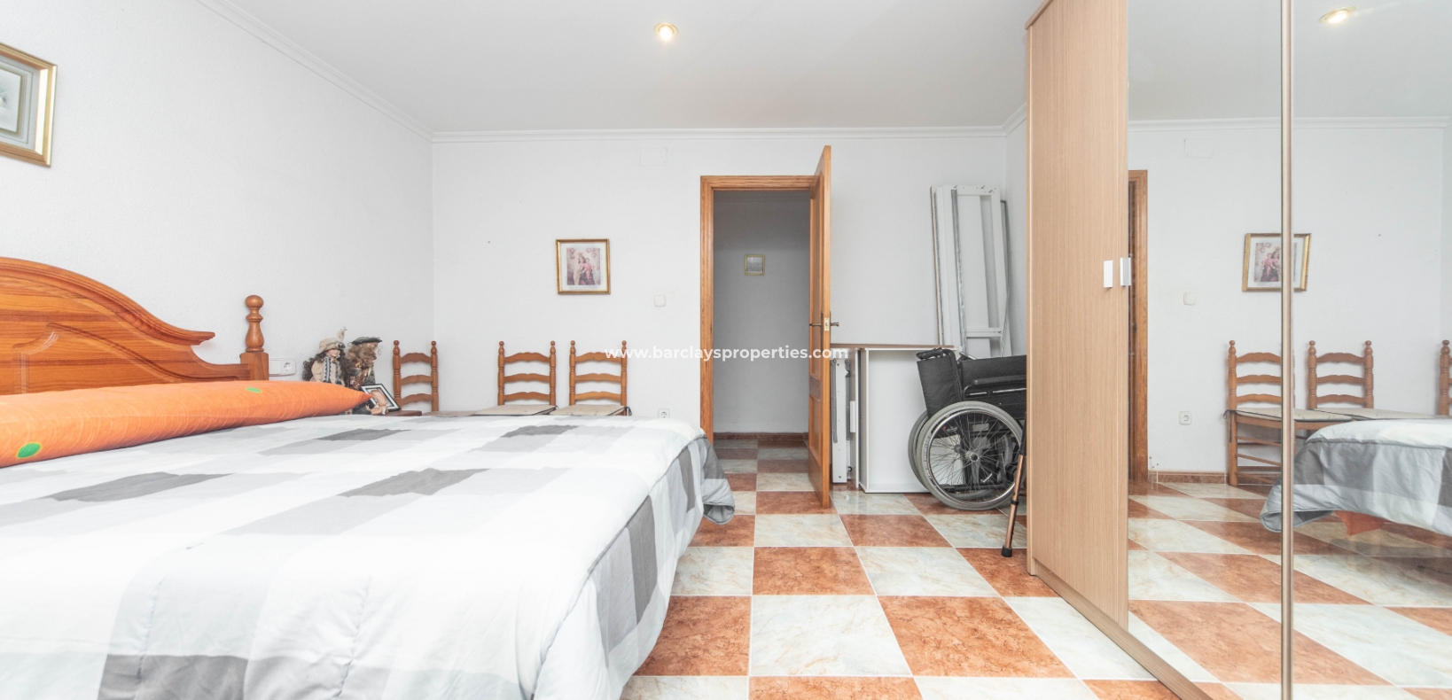 Wederverkoop - Vrijstaande Villa - Urb. El Oasis - La Marina