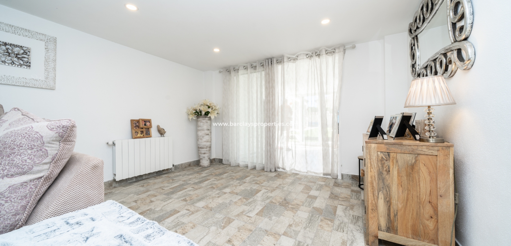 Wederverkoop - Vrijstaande Villa - Urb. El Oasis - La Marina