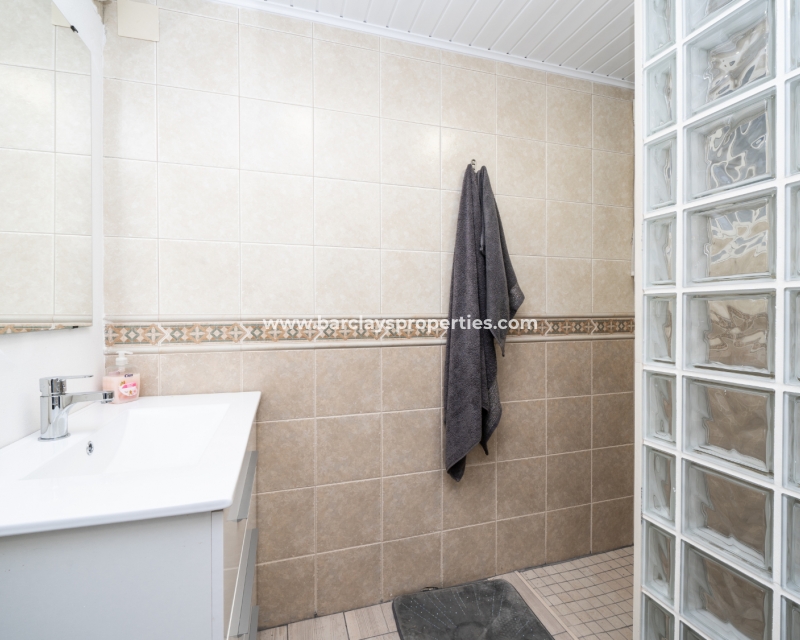 Wederverkoop - Vrijstaande Villa - Urb. El Oasis - La Marina