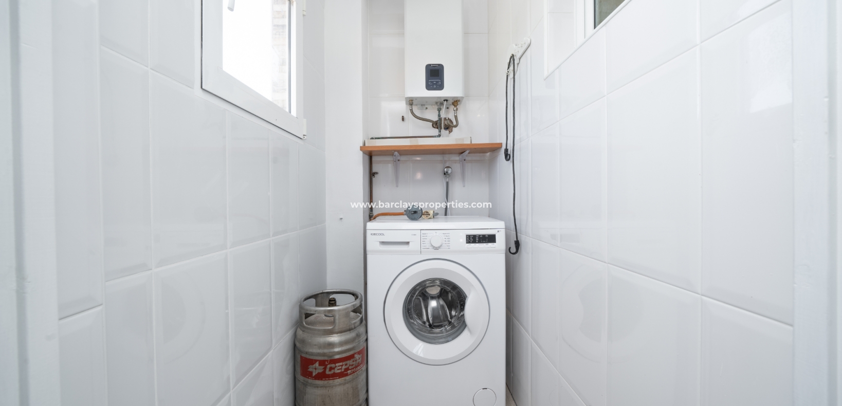 Wederverkoop - Vrijstaande Villa - Urb. El Oasis - La Marina