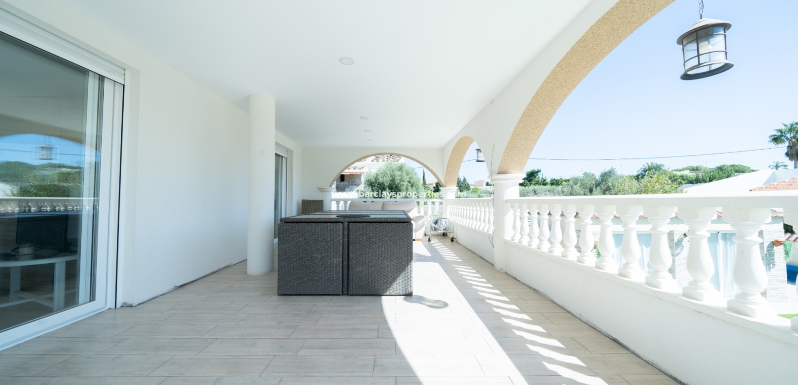 Wederverkoop - Vrijstaande Villa - Urb. El Oasis - La Marina