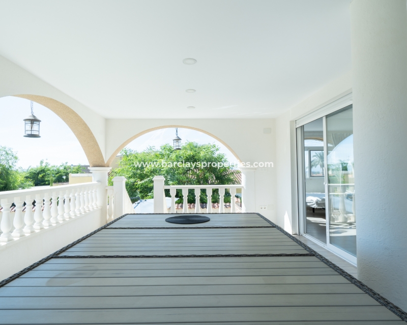 Wederverkoop - Vrijstaande Villa - Urb. El Oasis - La Marina