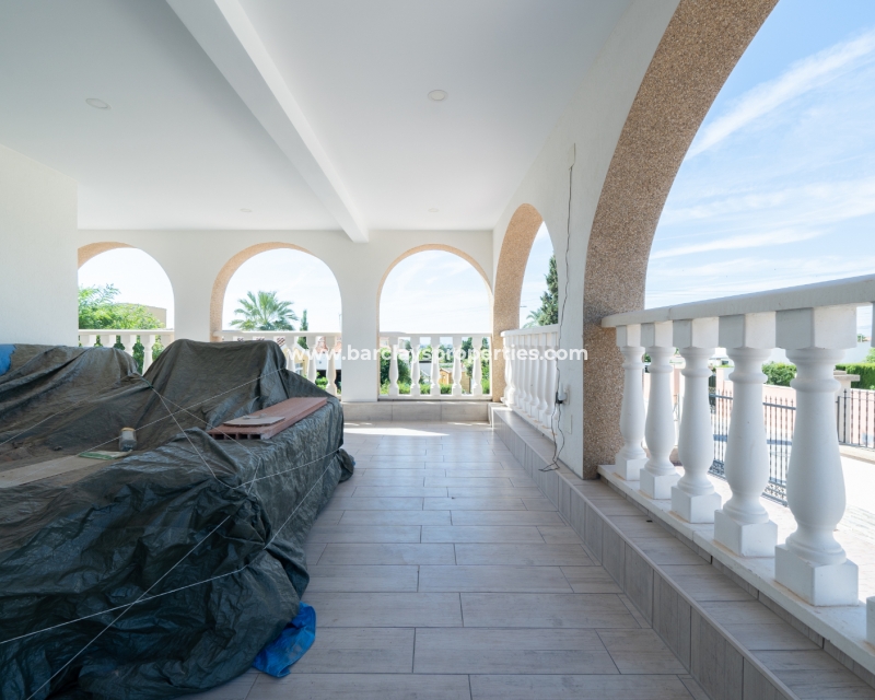 Wederverkoop - Vrijstaande Villa - Urb. El Oasis - La Marina