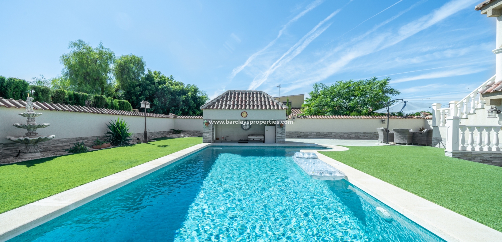 Wederverkoop - Vrijstaande Villa - Urb. El Oasis - La Marina