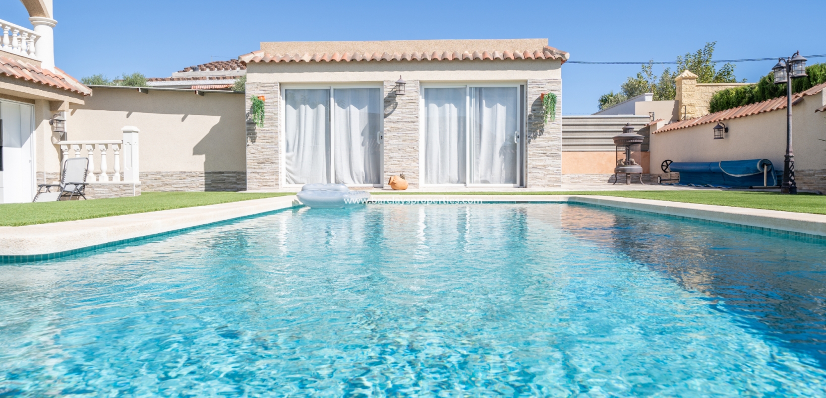 Wederverkoop - Vrijstaande Villa - Urb. El Oasis - La Marina