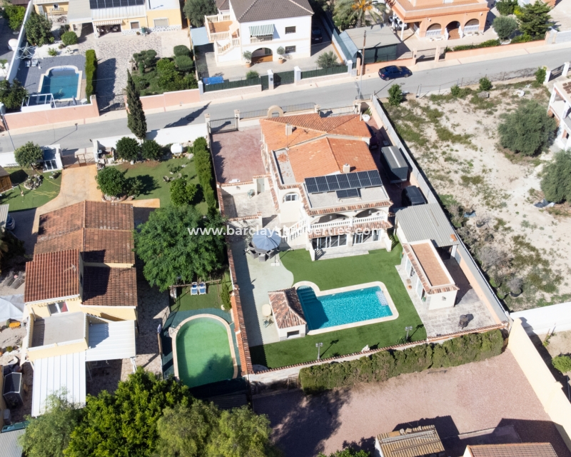 Wederverkoop - Vrijstaande Villa - Urb. El Oasis - La Marina