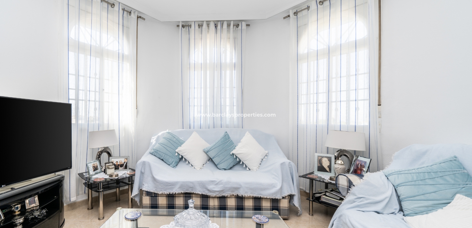 Wederverkoop - Vrijstaande Villa - Urb. El Oasis - La Marina