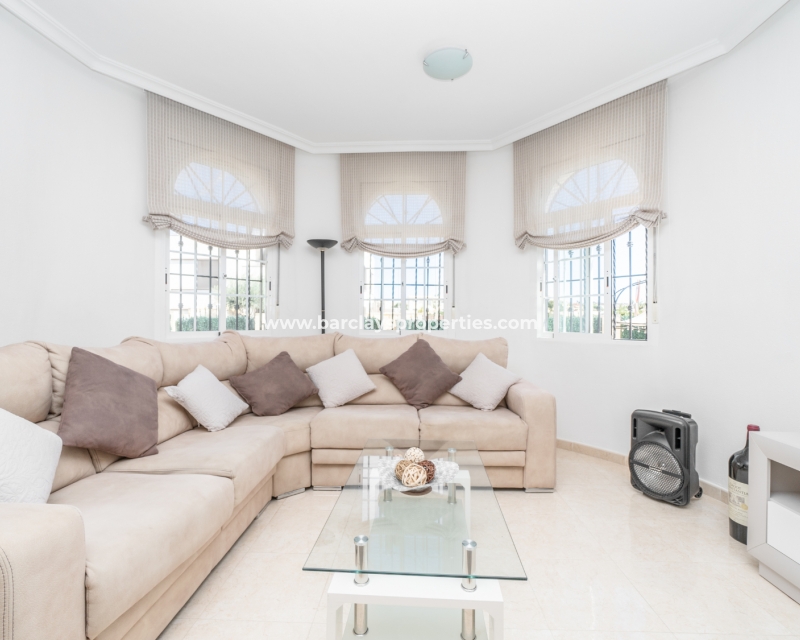 Wederverkoop - Vrijstaande Villa - Urb. El Oasis - La Marina