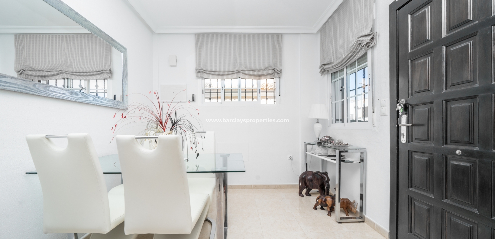 Wederverkoop - Vrijstaande Villa - Urb. El Oasis - La Marina