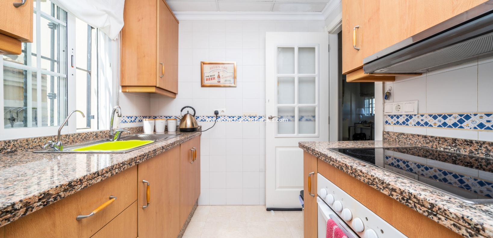 Wederverkoop - Vrijstaande Villa - Urb. El Oasis - La Marina