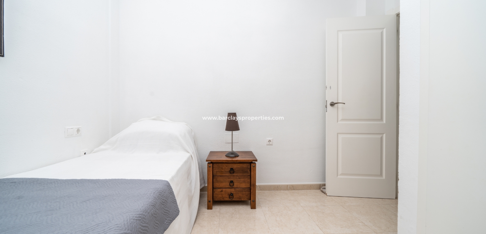 Wederverkoop - Vrijstaande Villa - Urb. El Oasis - La Marina