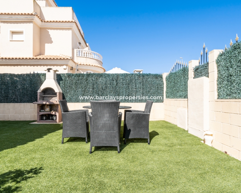 Wederverkoop - Vrijstaande Villa - Urb. El Oasis - La Marina