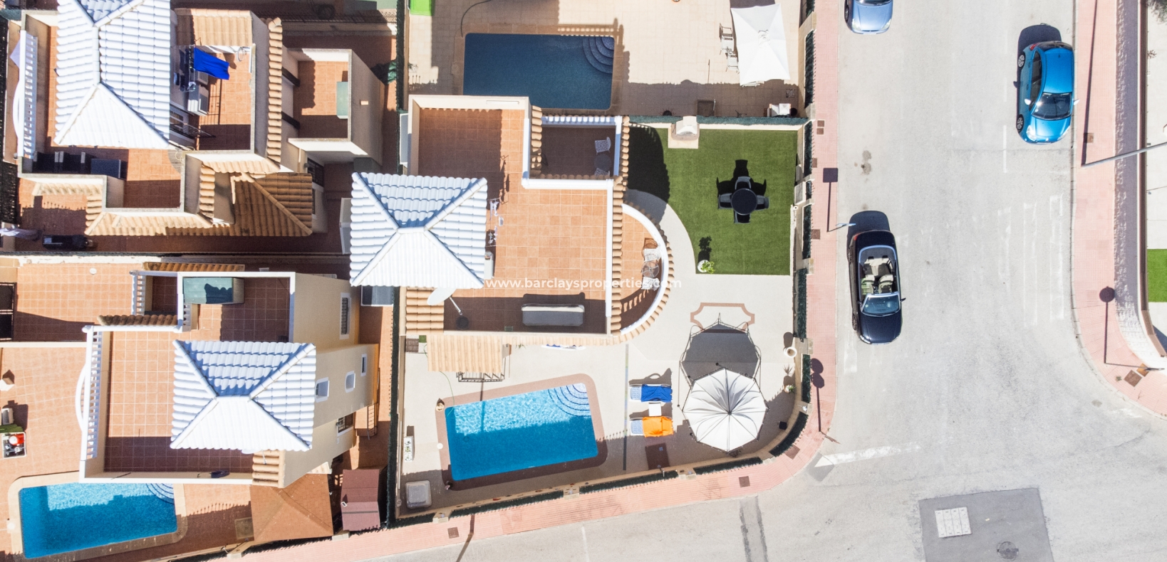 Wederverkoop - Vrijstaande Villa - Urb. El Oasis - La Marina