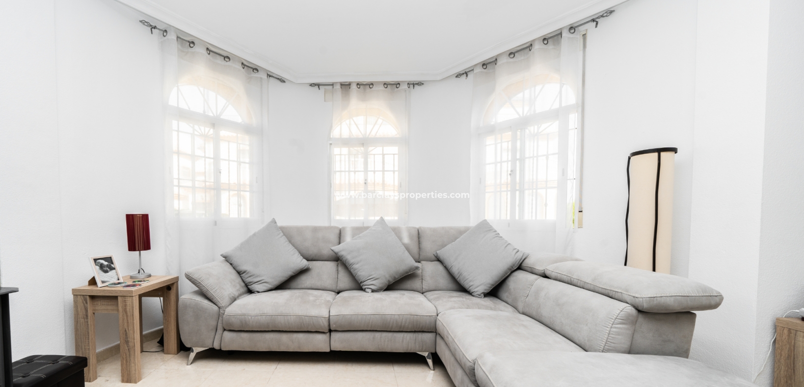 Wederverkoop - Vrijstaande Villa - Urb. El Oasis - La Marina