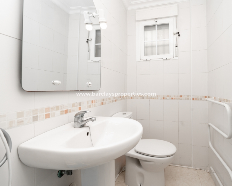 Wederverkoop - Vrijstaande Villa - Urb. El Oasis - La Marina