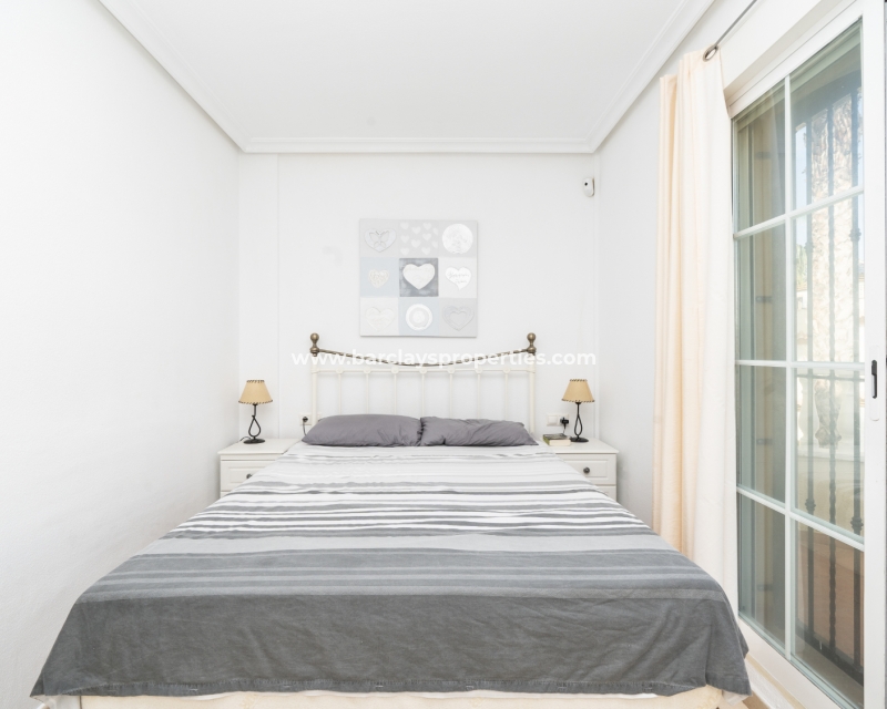 Wederverkoop - Vrijstaande Villa - Urb. El Oasis - La Marina