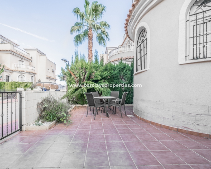 Wederverkoop - Vrijstaande Villa - Urb. El Oasis - La Marina