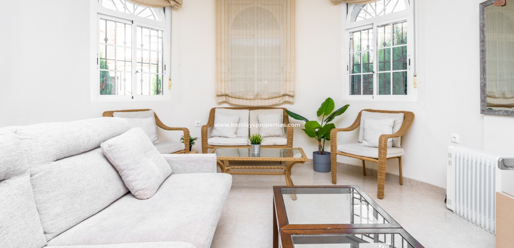 Wederverkoop - Vrijstaande Villa - Urb. El Oasis - La Marina