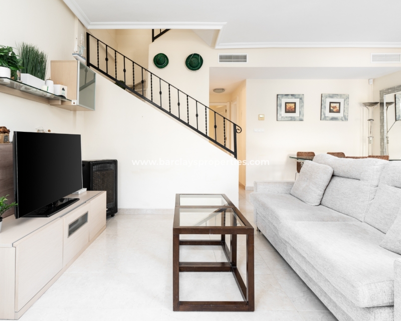 Wederverkoop - Vrijstaande Villa - Urb. El Oasis - La Marina