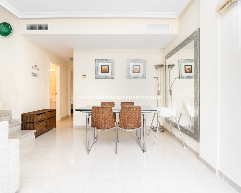 Wederverkoop - Vrijstaande Villa - Urb. El Oasis - La Marina