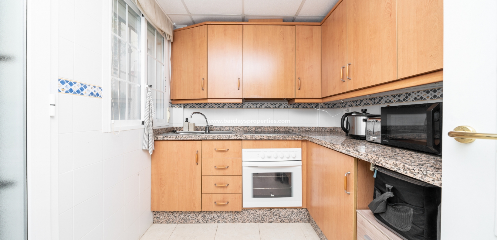 Wederverkoop - Vrijstaande Villa - Urb. El Oasis - La Marina