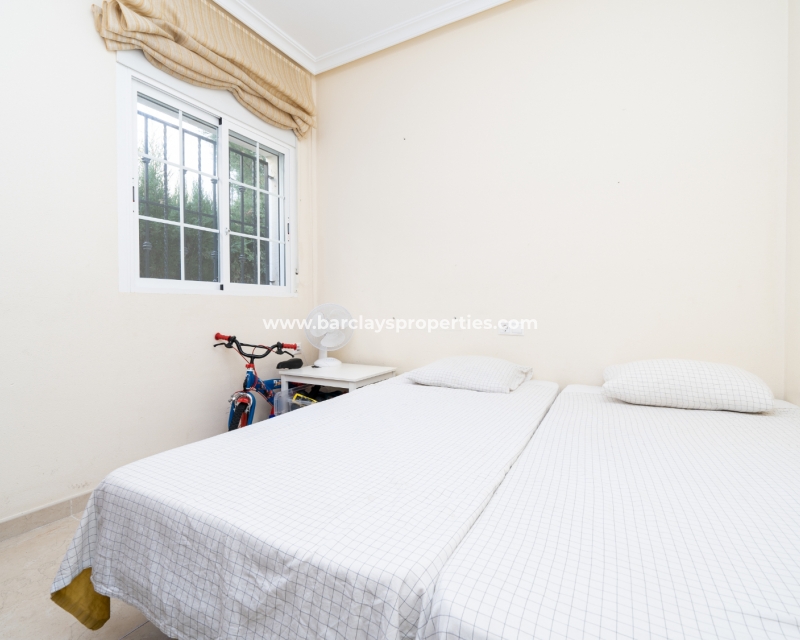 Wederverkoop - Vrijstaande Villa - Urb. El Oasis - La Marina