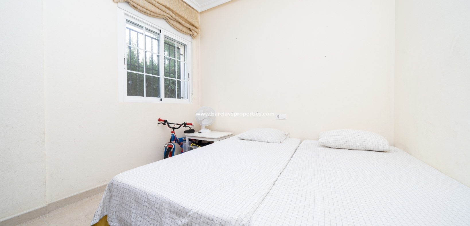 Wederverkoop - Vrijstaande Villa - Urb. El Oasis - La Marina