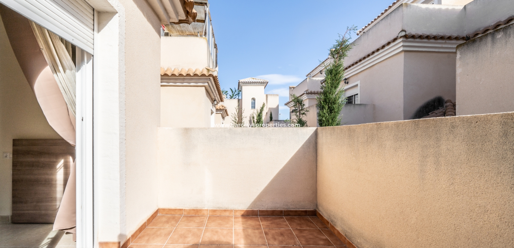 Wederverkoop - Vrijstaande Villa - Urb. El Oasis - La Marina