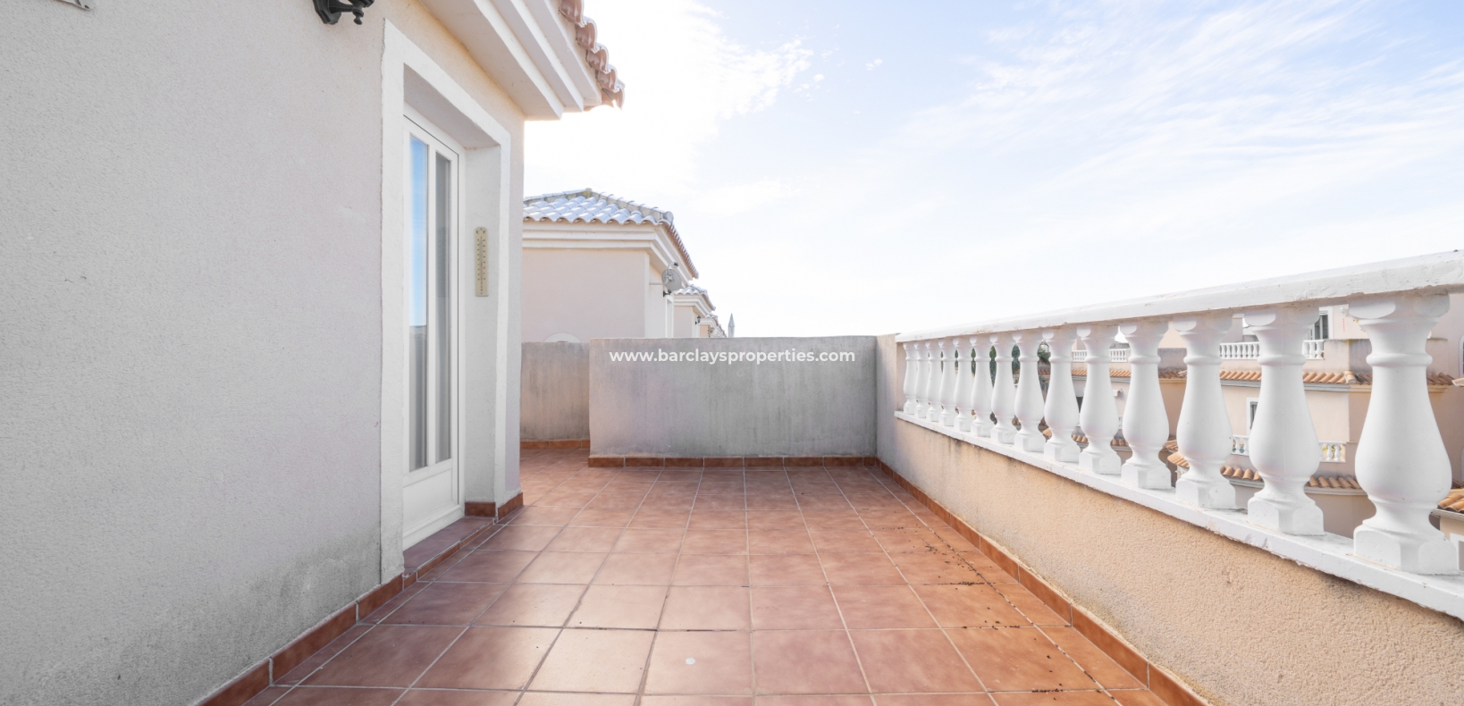 Wederverkoop - Vrijstaande Villa - Urb. El Oasis - La Marina