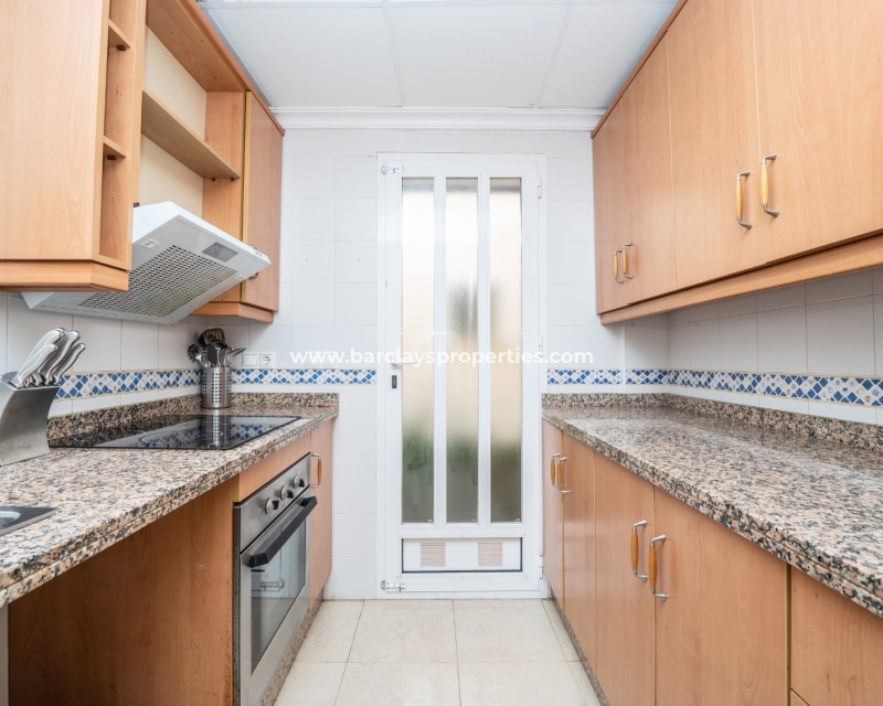 Wederverkoop - Vrijstaande Villa - Urb. El Oasis - La Marina