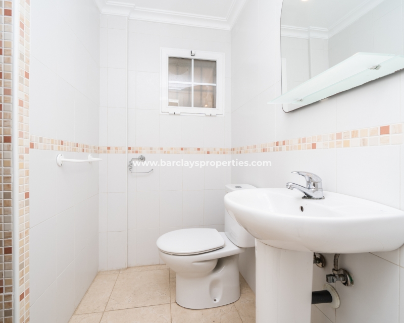 Wederverkoop - Vrijstaande Villa - Urb. El Oasis - La Marina