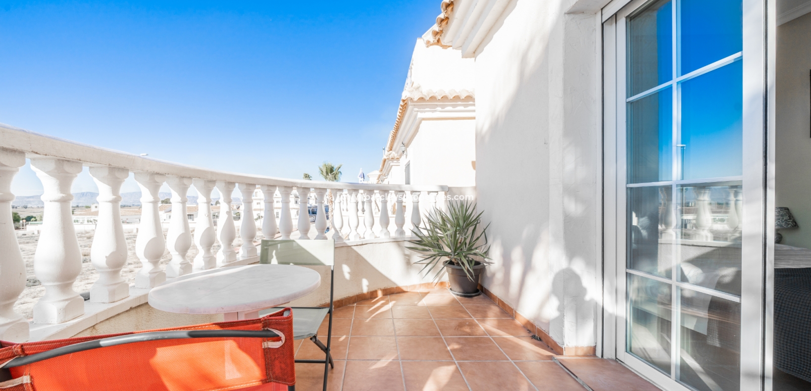 Wederverkoop - Vrijstaande Villa - Urb. El Oasis - La Marina