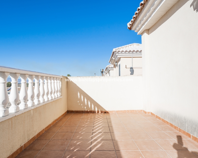 Wederverkoop - Vrijstaande Villa - Urb. El Oasis - La Marina