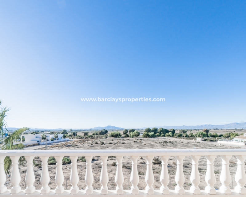 Wederverkoop - Vrijstaande Villa - Urb. El Oasis - La Marina