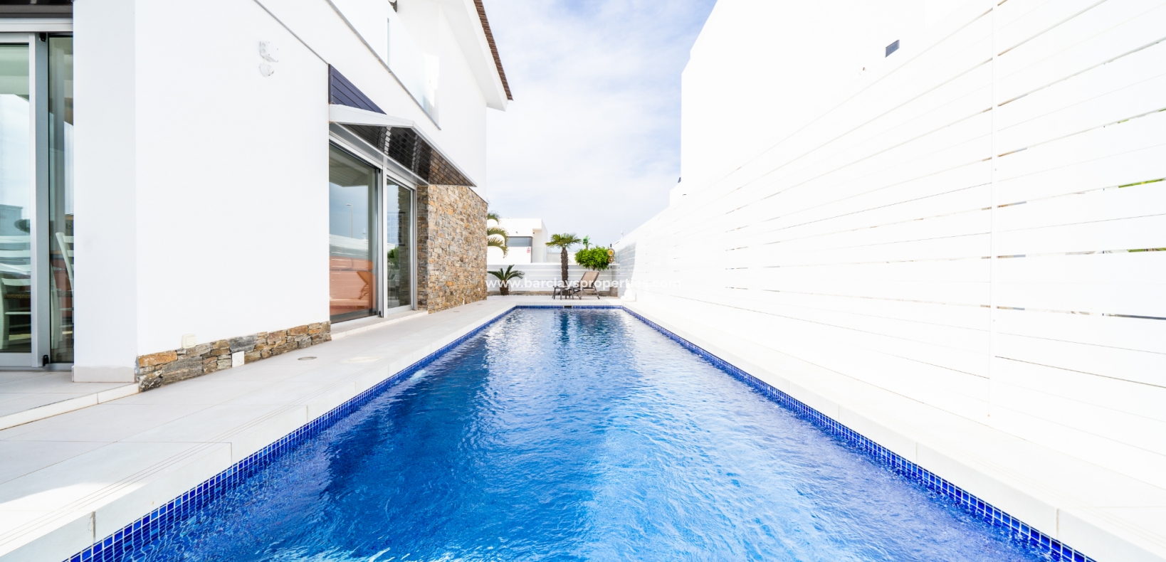 Wederverkoop - Vrijstaande Villa - Urb. El Oasis - La Marina