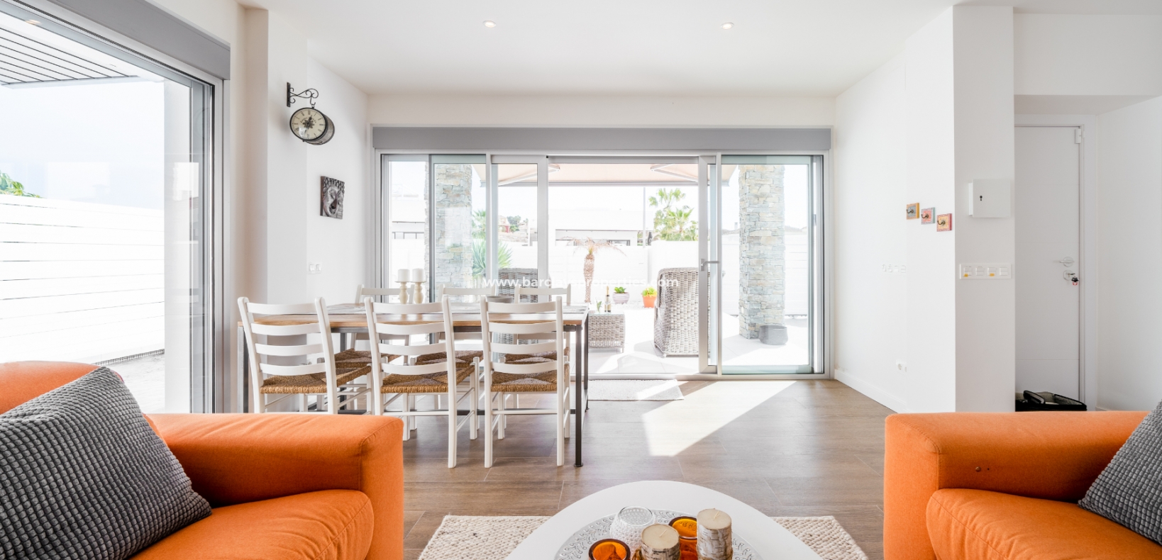 Wederverkoop - Vrijstaande Villa - Urb. El Oasis - La Marina