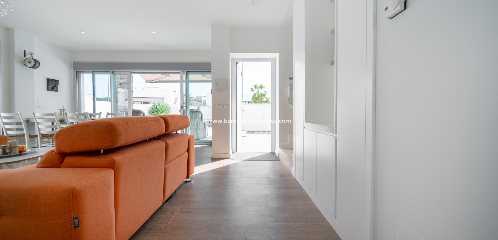 Wederverkoop - Vrijstaande Villa - Urb. El Oasis - La Marina