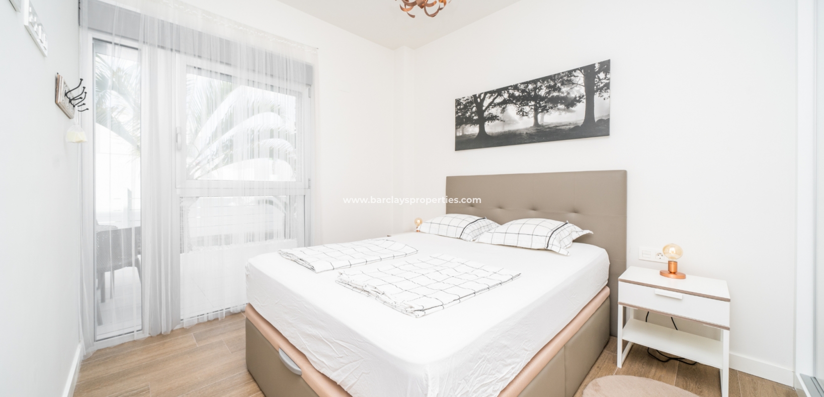 Wederverkoop - Vrijstaande Villa - Urb. El Oasis - La Marina