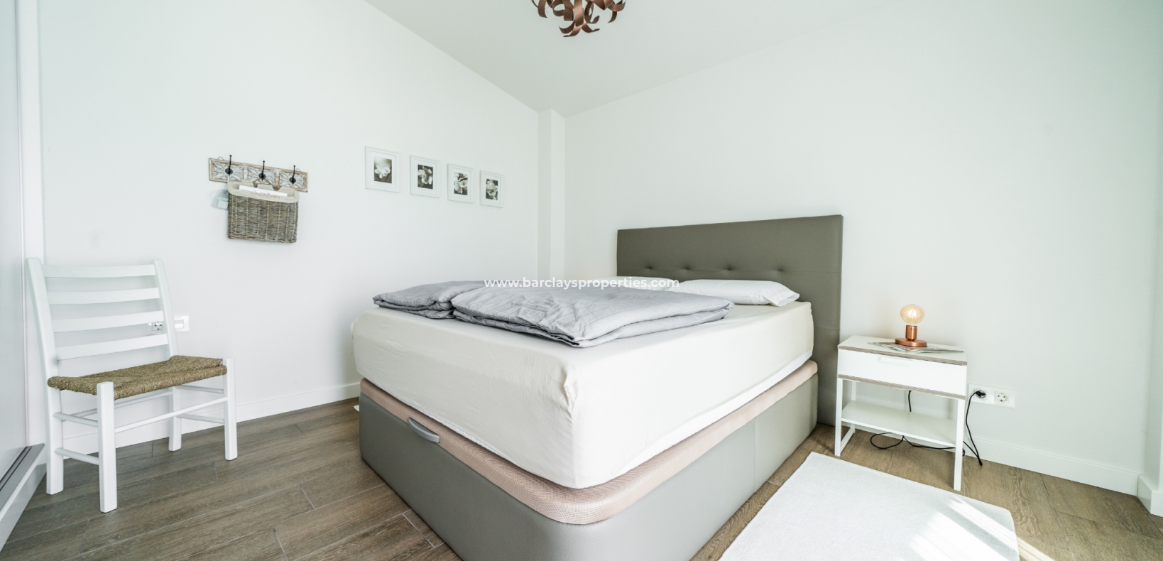 Wederverkoop - Vrijstaande Villa - Urb. El Oasis - La Marina