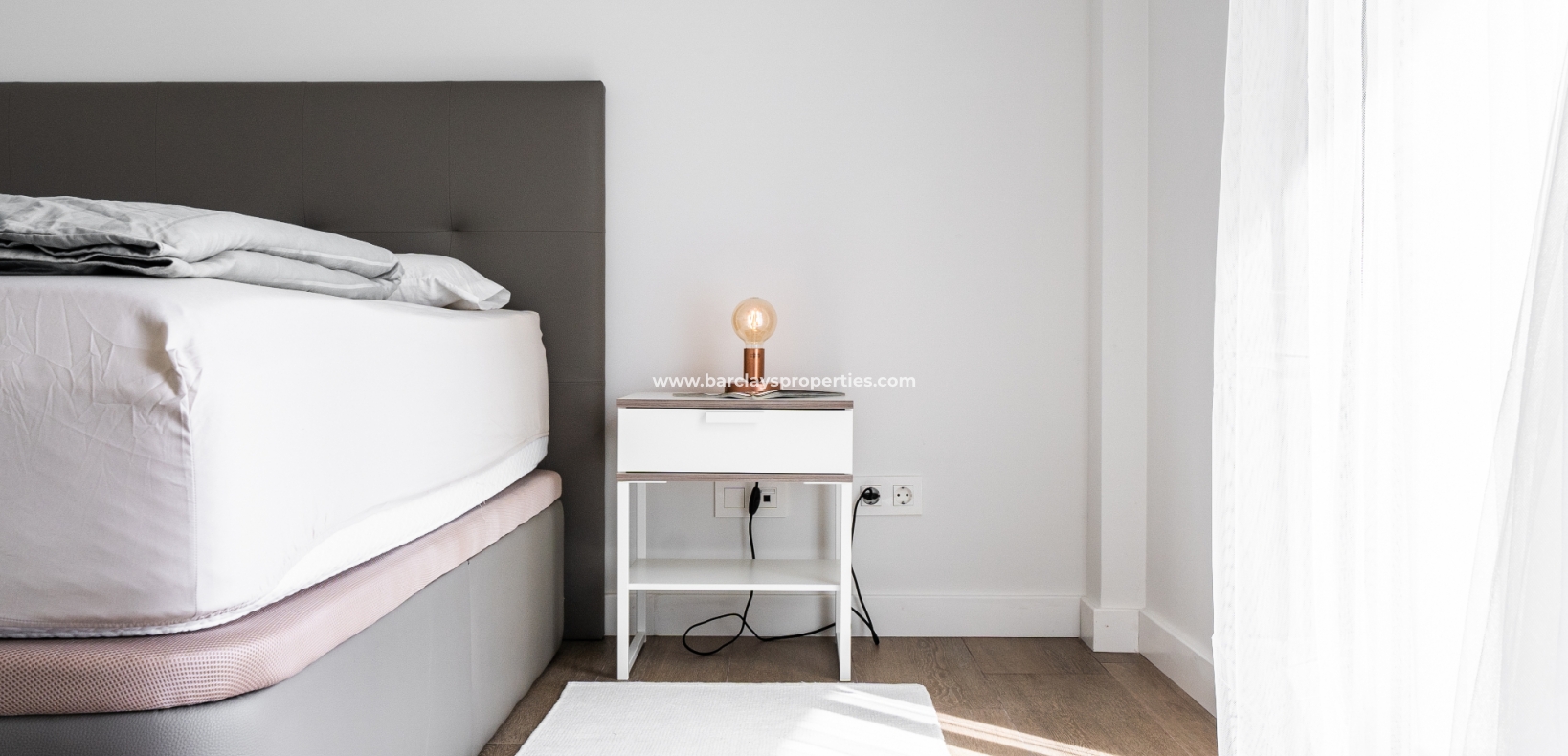 Wederverkoop - Vrijstaande Villa - Urb. El Oasis - La Marina