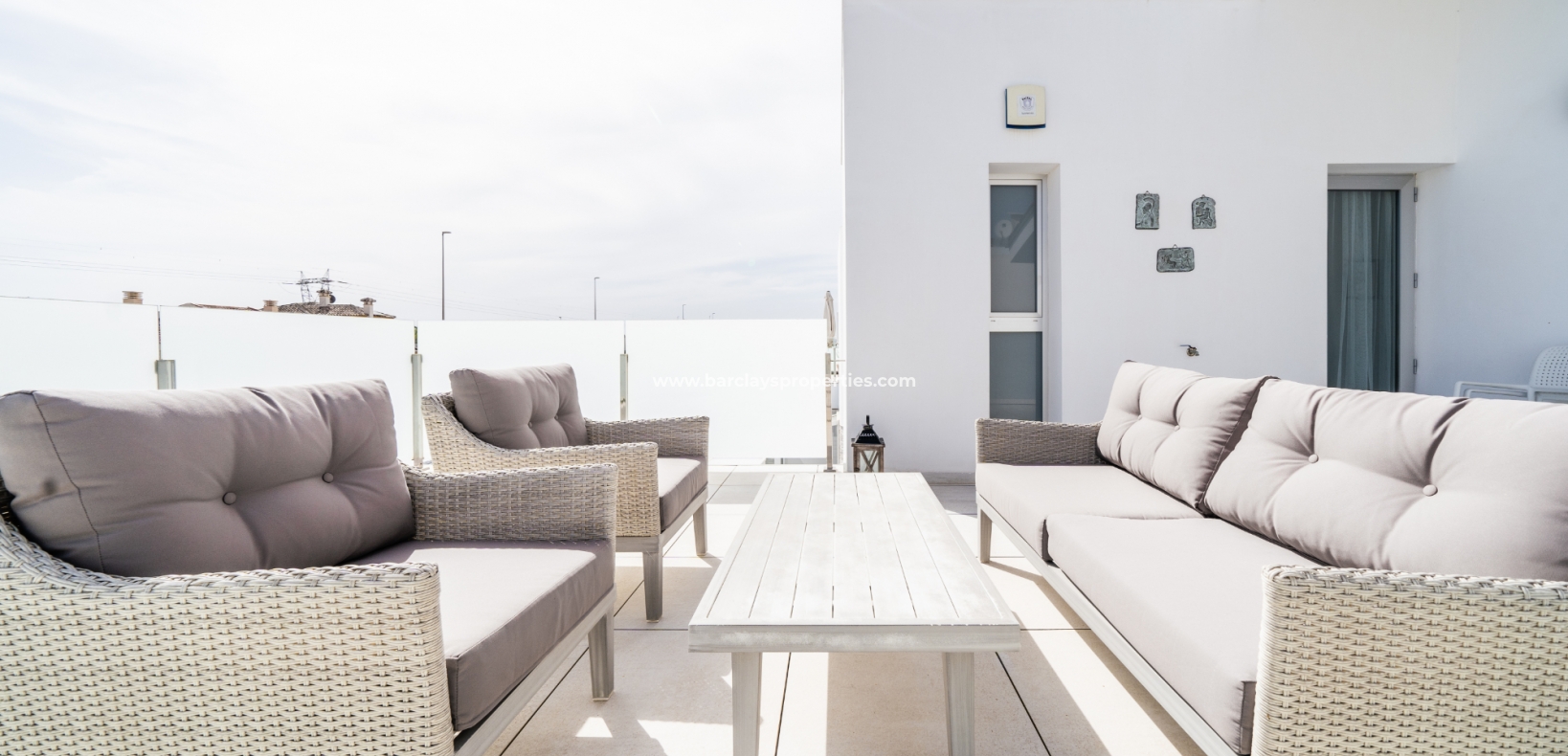 Wederverkoop - Vrijstaande Villa - Urb. El Oasis - La Marina