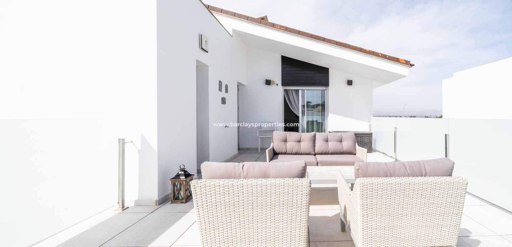 Wederverkoop - Vrijstaande Villa - Urb. El Oasis - La Marina