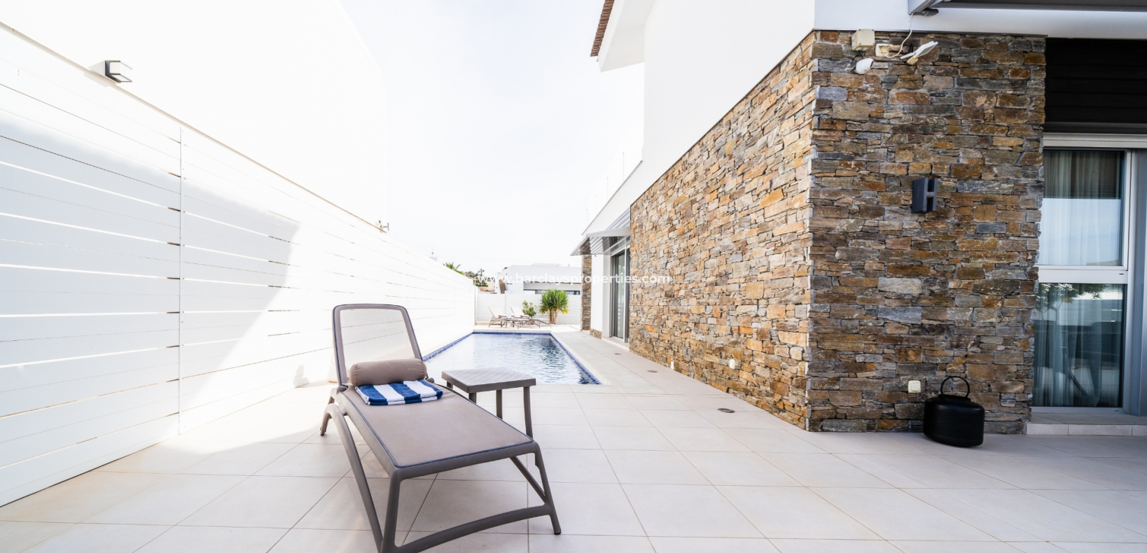 Wederverkoop - Vrijstaande Villa - Urb. El Oasis - La Marina